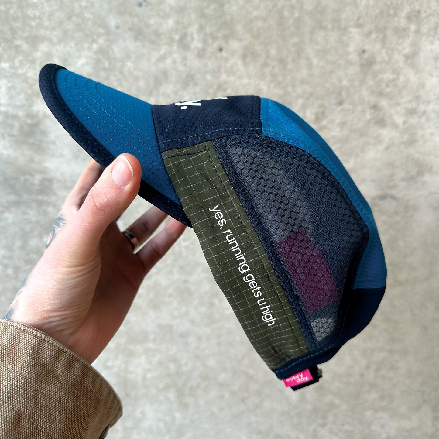 Nylon Running Cap - Azure Blue / Navy